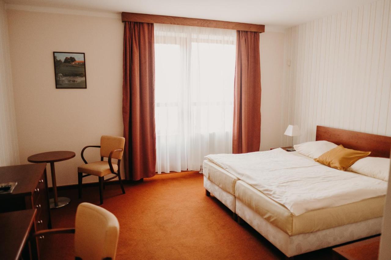 Golf Hotel Austerlitz Eksteriør bilde